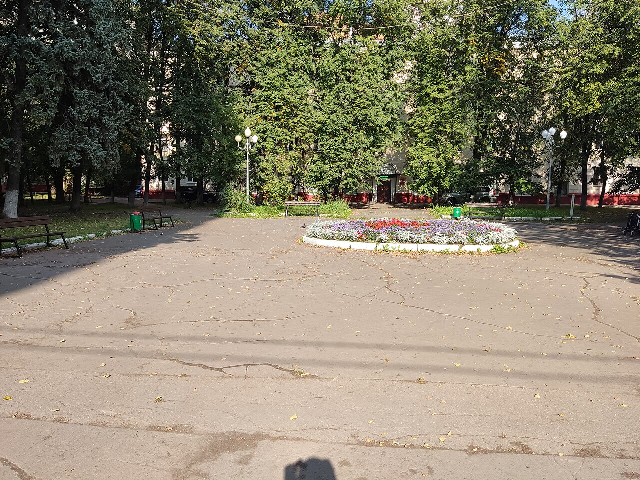 Сквер на улице Ленина (Реутов)