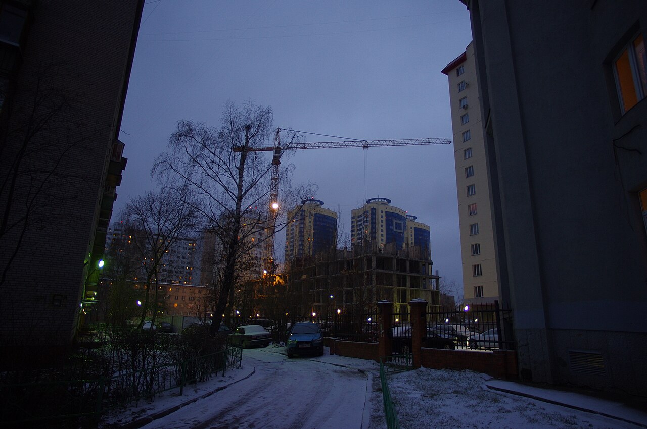 Реутов