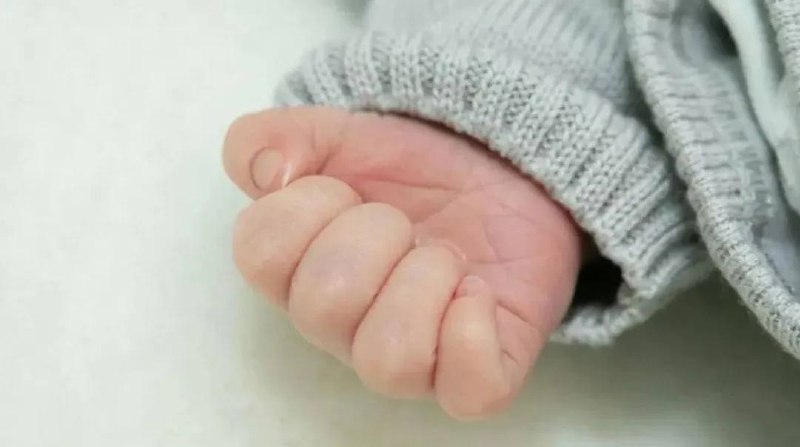 Числа, титулы и ругательства: что запрещено писать в имени ребёнка