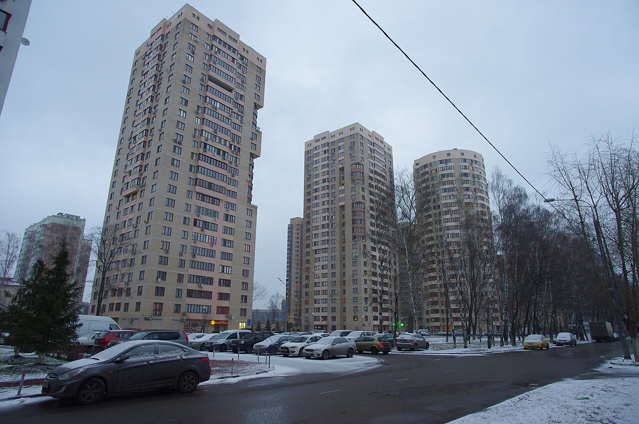 Реутов