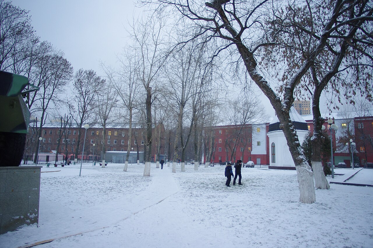 Реутов